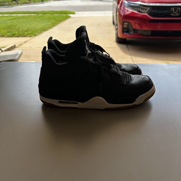 2018 Nike Air Jordan Retro 4 SE Black Laser Gum CL1184-011 Size 11 CLEAN🔥 - Picture 1 of 8